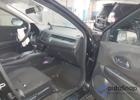 2018 Honda Hr-V Lx из США, поврежденный, VIN 3CZRU6H39JG720692